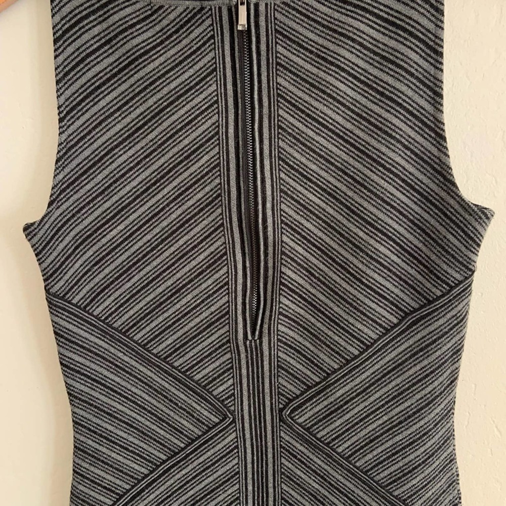 Cache Geometric Bodycon Black Gray Dress Size Small - Picture 5 of 5
